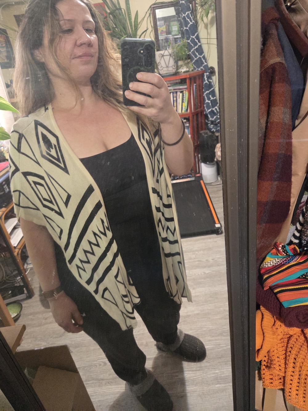 Open-Front Cream and Black Geometric Knit Cardigan Shrug